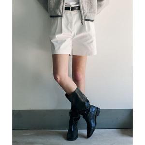 드로우핏 우먼 DRAWFIT WOMEN 트윌 투 턱 숏 팬츠 WHITE 583938