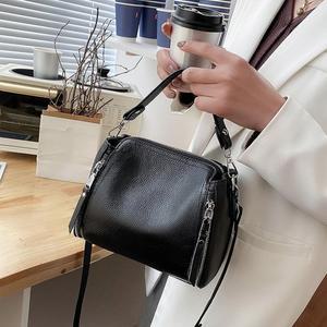소가죽 더블라인 토트 크로스백