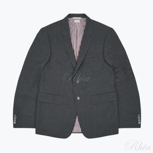 톰브라운 클래식핏 4바 스트라이프 플레인 위빙 울 자켓 MJC001A 06146 025