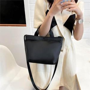[라일리] Rly 데일리 가방 여성 토트백 무지 크로스백 무난 디자인  9992176)