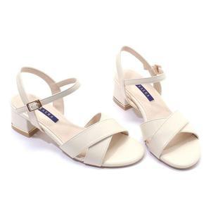 [갤러리아] 세라 여성 소가죽 스트랩 메리제인 통굽 샌들힐 TJS22415 아이보리 4CM