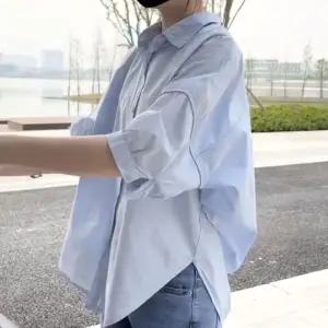[20%+럭키박스] 880부터~ 로코코 여름 미시의류/여성의류/원피스/블라우스/반팔티/팬츠/가디건/바람막이/셋업 외 포틴 베이직 반팔 셔츠_d