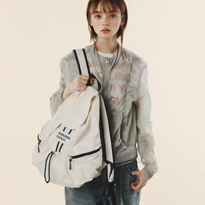 [마스마룰즈][스크런치 증정]String flap backpack _ Ivory