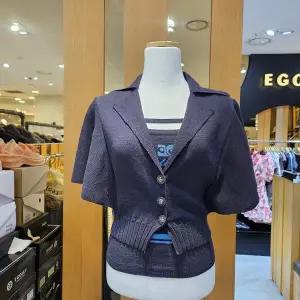 [에고이스트]러플소매자켓형크롭가디건/EQ3KG760