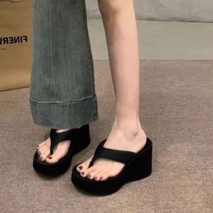 전참시 354회 이세희 쪼리 슬리퍼 통굽 여름 키높이 웨지쪼리