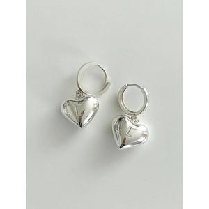 갤러리아 Silver Heart Earrings 실버 하트귀걸이