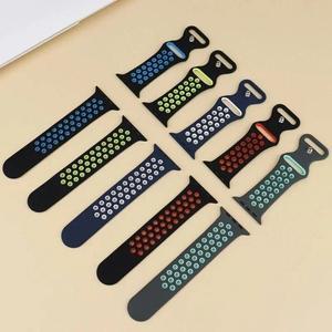 호환 Apple 워치 밴드 전용 실리콘 스트랩 10 42mm 시리즈 9 8 7 SE 6 5 4 NIKE 스트랩 아이워치 울트라 2