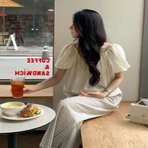 아르 퍼프 블라우스 / 스퀘어넥블라우스 / 오프숄더