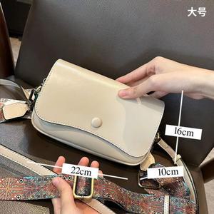 여성 데일리 숄더백 소가죽 스몰백 여름 가죽 미니 크로스백 패션 스퀘어백 스포M2
