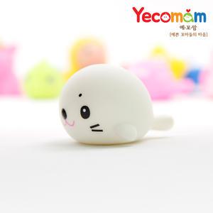 예꼬맘 LED 목욕놀이 장난감 물개[화이트]