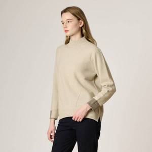 [BCBG](대구신세계)소매배색 하프넥P/O(B3WBK630)
