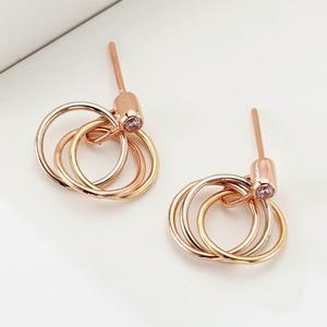 14k 볼리타 큐빅 일자침 귀걸이