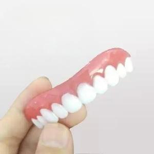 앞니 이빨 의치 못생긴 메꾸기 보조 임시치아 메우기 교정기 보철제 깨진 노인