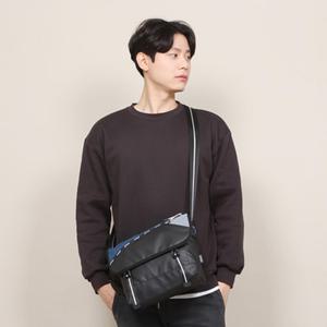 [옷자락]남자 파란색 멀티 클래식 정리 검정 캐쥬얼 크로스백