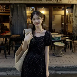 (2기장/링클프리/휴양지룩) 로엘리 앞셔링 하트넥 퍼프 2기장 플라워 원피스 여름 썸머