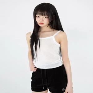 포인트 스트링 슬리브리스