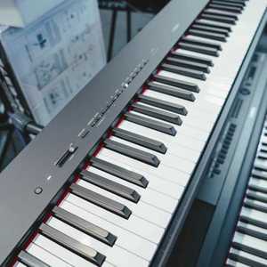 야마하 YAMAHA P225 디지털피아노 88키 건반 거치대