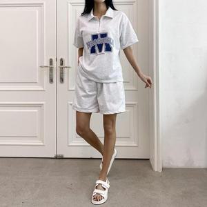 여성 맨투맨 카라 하프집업 스타일 반소매 세트