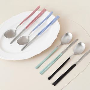 테이블링에 예쁜 글리터 펄 컬러 4인 수저세트 식세기(O)