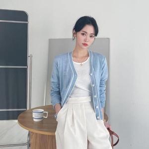 여자 배색 브이넥 슬림핏 베이직 파스텔 가디건_3