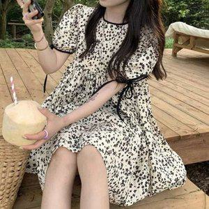 [기타]꽃무늬원피스 라운드넥 바인딩 리본 퍼프반팔 숏기장