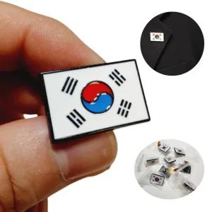 태극기 뱃지 ( 2.5cmx1.8cm) 핀형 태극뱃지 배지 현충일 애국 외국인선물