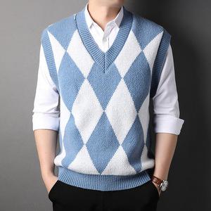 M3T남자조끼 캐쥬얼 자가드 아가일 30대 브이넥 루즈핏 민소매 빈티지 탑 리카3 봄가을 니트