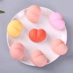 Kawaii 복숭아 스퀴시 모치 장난감, 스트레스 방지 공 짜기 파티, 해소 생일 선물, J52