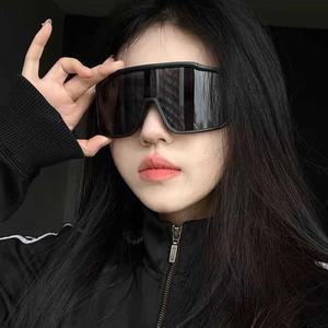 [큰손할인] 고글선글라스 자전거 패션 초경량 낚시 테니스 마라톤 자외선차단 고글 스