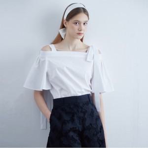 [최초가154,000원]오프숄더 코튼 블라우스 _Y11YNS001