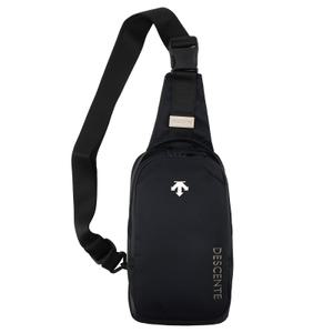 데상트 스포츠베이직 슬링백 M SP323UBG71BLK