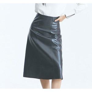 [미쏘]레더 A라인 롱 스커트 (MIWWHC111B-T)