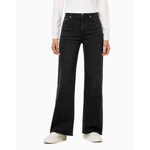 [파주점][Calvin Klein Jeans][캘빈클라인진]CK진여성 와이드핏 하이라이즈 블랙 데님(J224668)