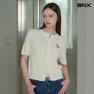 [롯데백화점]비엔엑스 데일리 라운드넥 캐릭터 자수 반팔 가디건 (BX2CD008L0)