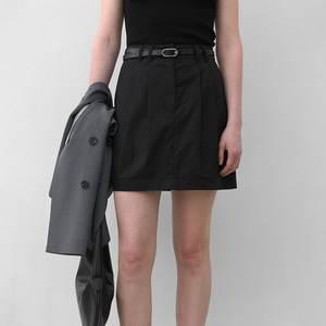 나인(Atelier Nain) [25S/S](택가:79,000원)에센셜 코튼 턱 미니 스커트(SK-5031) 600324