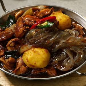 (달성식품)  매콤달콤 닭다리살 순살간장찜닭 밀키트 2인분 (1005g)