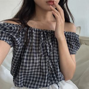 [코코블랑] 하이픈 체크 퍼프 블라우스