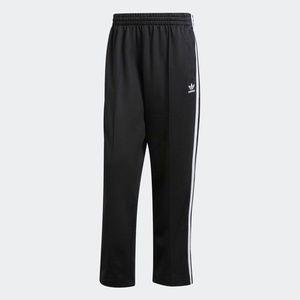 [갤러리아] [MENS ORIGINALS] 아디컬러 배기 핏 파이어버드 트랙 팬츠 (IZ4801)