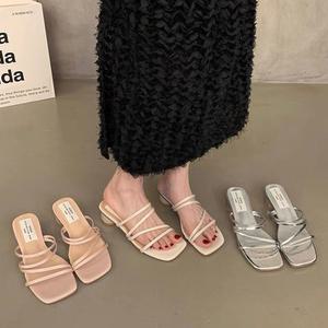 더구두 스퀘어 사선 스트랩 통굽 샌들 뮬(4cm)-6272