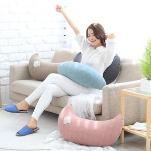 이솔홈 쏘피 순면 반달 쿠션 솜포함