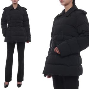 [롯데백화점]버버리 24FW 여성 나일론 퍼퍼 쇼트 패딩 (8097862 BLACK SAND 24F)