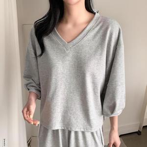 여자 봄맨투맨 V넥 칠부티 세미크롭 티셔츠