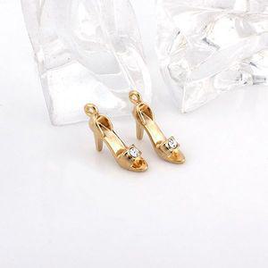 비즈아이 [7052-02]메탈펜던트 신데렐라유리구두 17x13mm 골드 ,1개