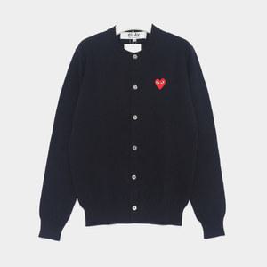 꼼데가르송 플레이 하트패치로고 울 크루넥 공용 가디건 AX N007 051 2