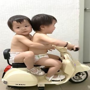 셀_아동 전동 오토바이 베스파 키즈 전기 남아 여아 아기 아기 장난감 수 있는 빈티지 세발자전거