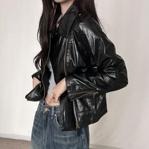 [오노마] ONM 여성 블랙 시크한 캐주얼룩 라이더자켓 가죽자켓 유광  27352157)