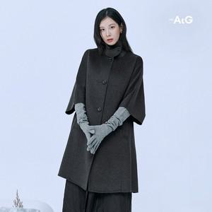 더엣지 울혼방 핸드메이드 케이프 코트