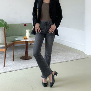 로그스 애쉬그레이 스판 밑단컷팅 부츠컷