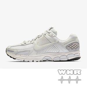 [나이키] 줌 보메로 5 SP BV1358-001