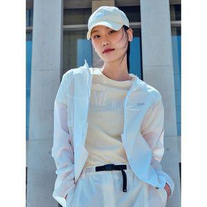 [아웃도어스/씨엔엔 어패럴]트래블 우먼 레귤러 후드 바람막이 자켓 화이트_CA23TJK251WHT